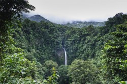 Kostarika_Sopka Arenal